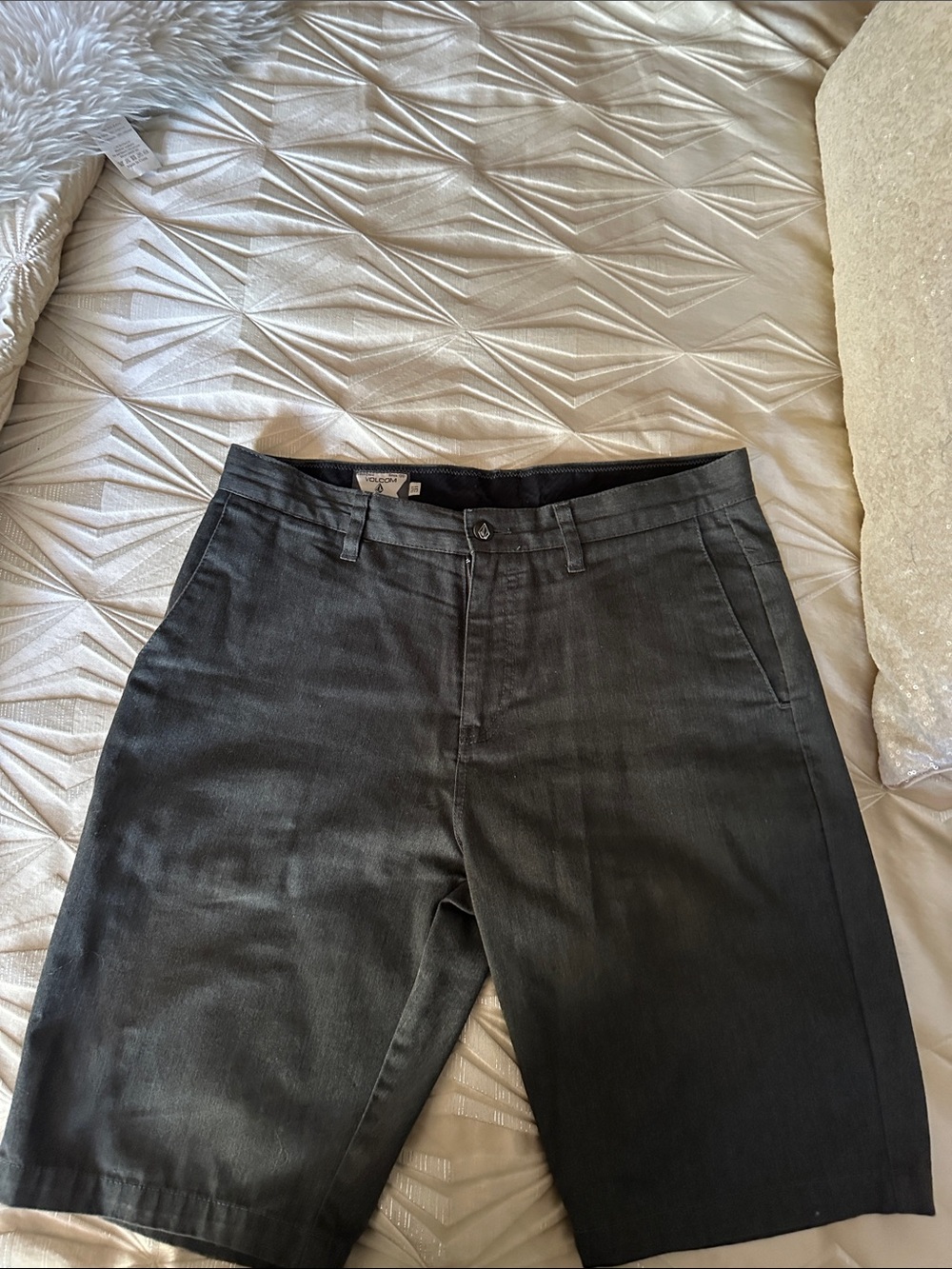 Volcom Men's Charcoal Relaxed Fit Shorts